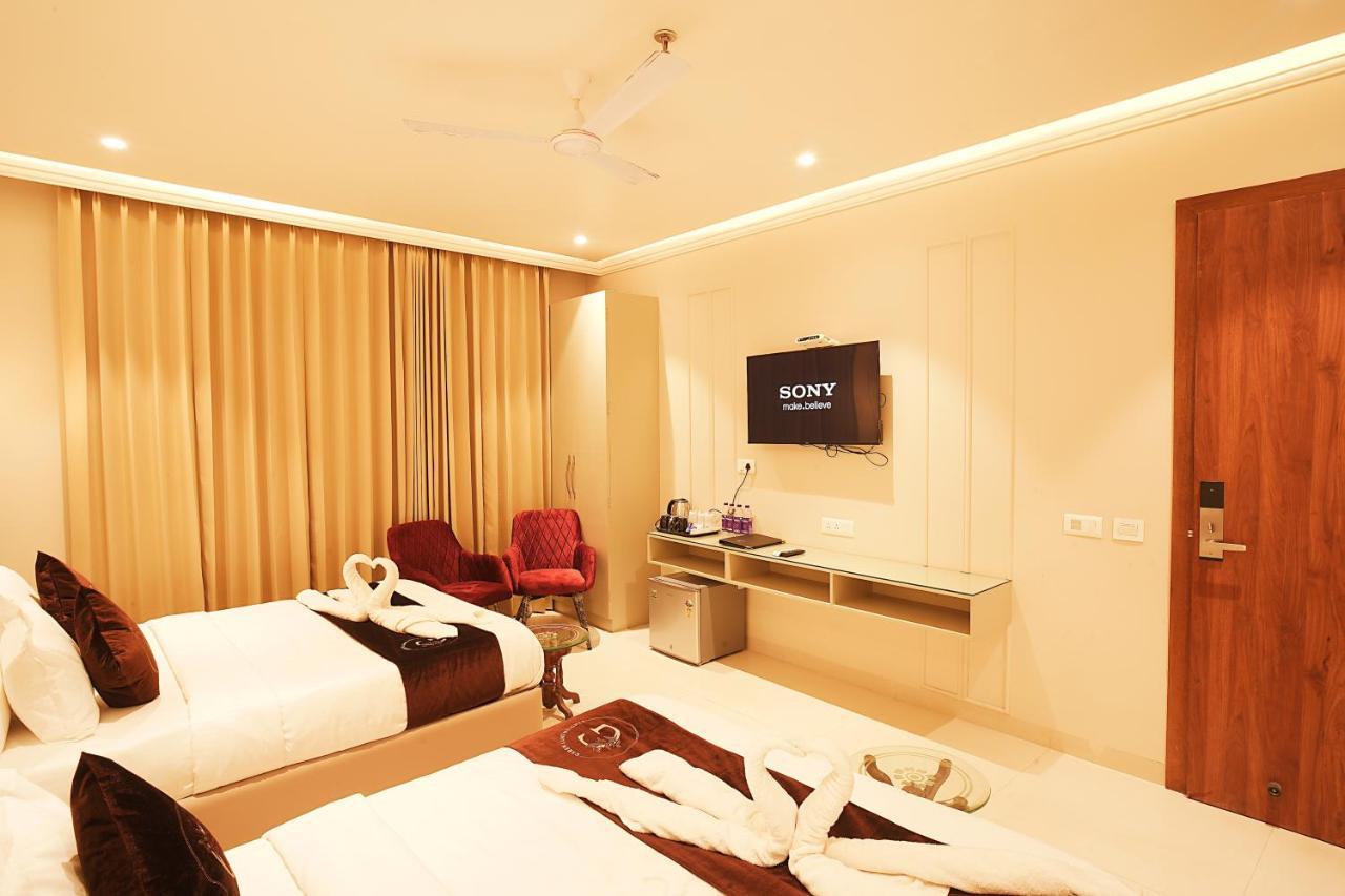 Hotel Green Land Heights Amritsar Eksteriør billede